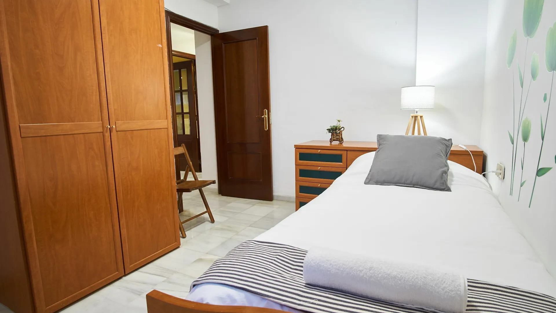 Amplio Apartamento En Casco Historico Seville 0*,  Spain