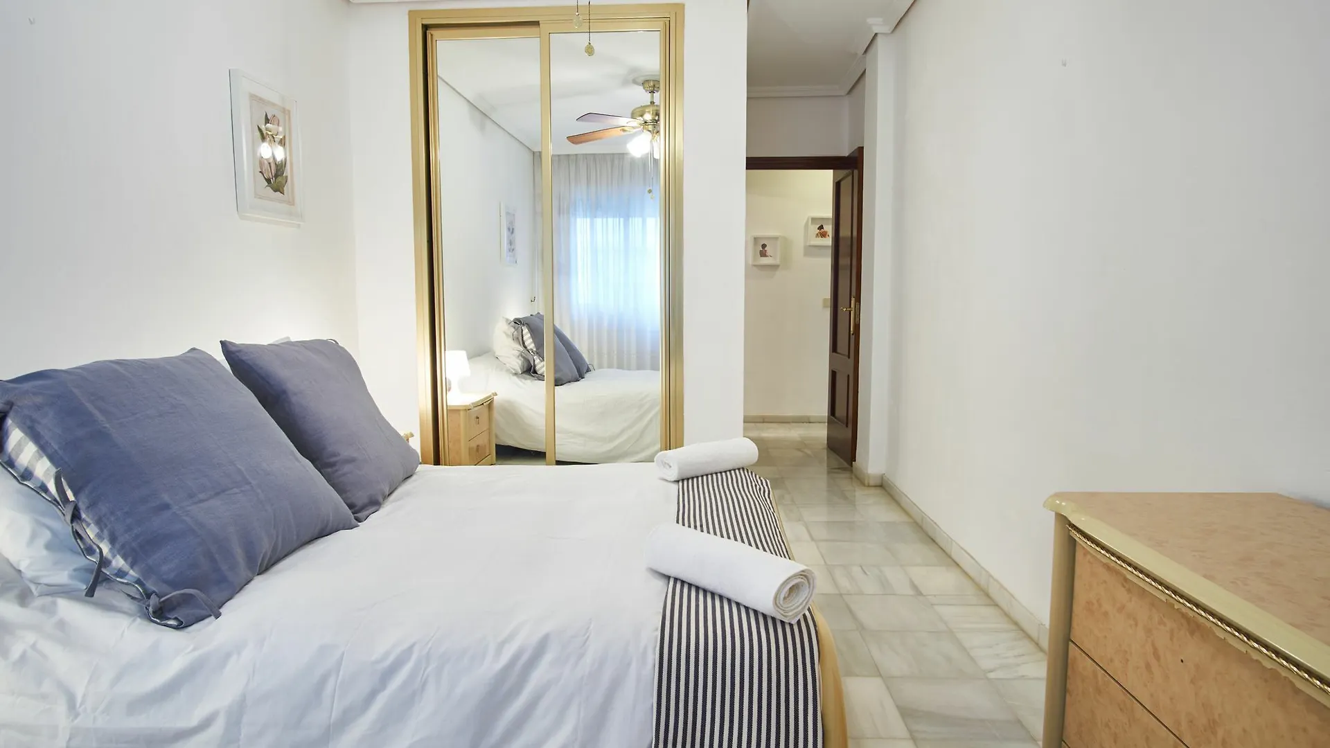 Apartment Amplio Apartamento En Casco Historico Seville