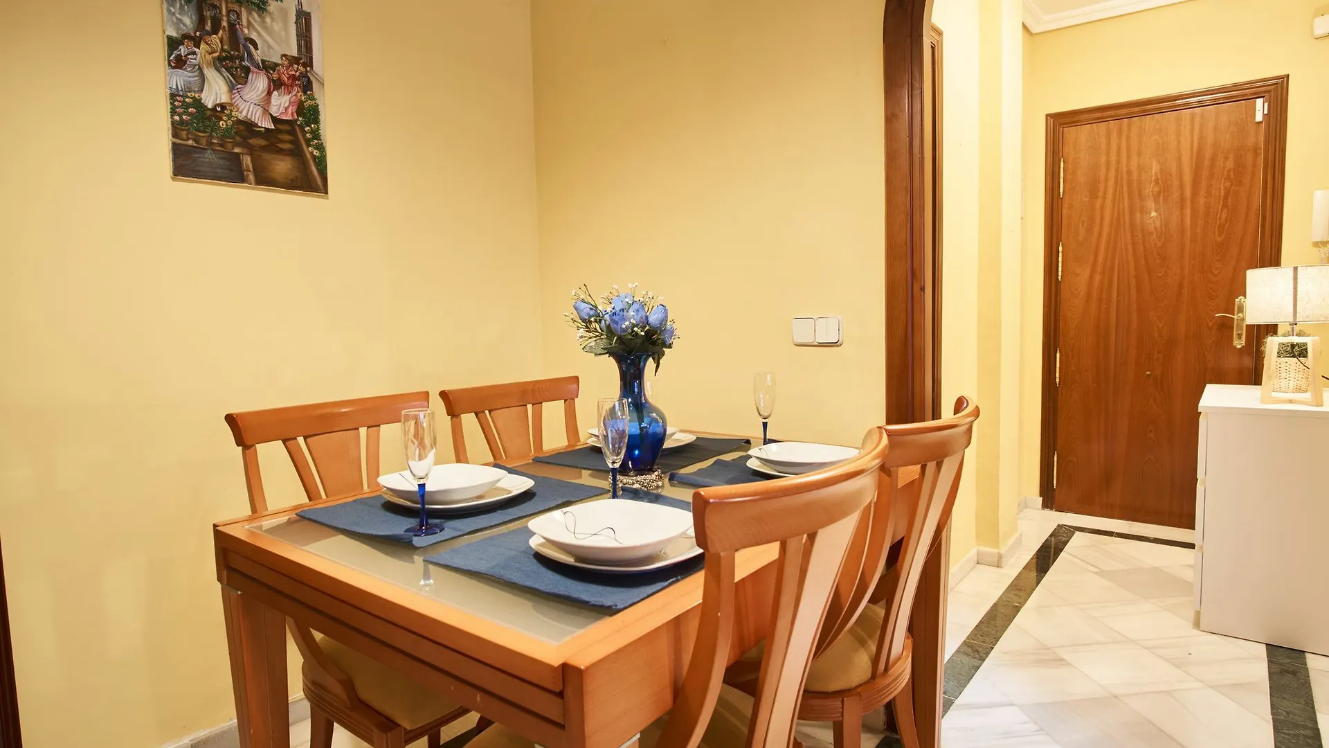 Amplio Apartamento En Casco Historico Seville Apartment
