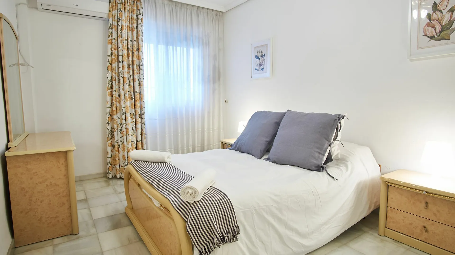 Amplio Apartamento En Casco Historico Seville 0*,